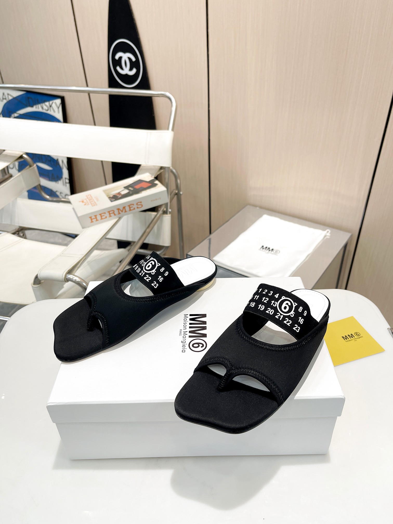 p240¡Colección figura Nicho luz lujo marca Maison Margiela Maison Margiela primavera/verano 23 mm6 t