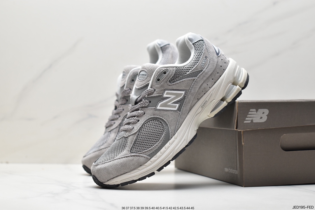 New Balance 2002R Protection Pack irregular running shoes M2002RDB