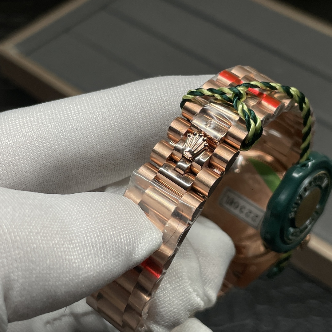 Rolex 全玫日志 香槟面2236机芯 31mm