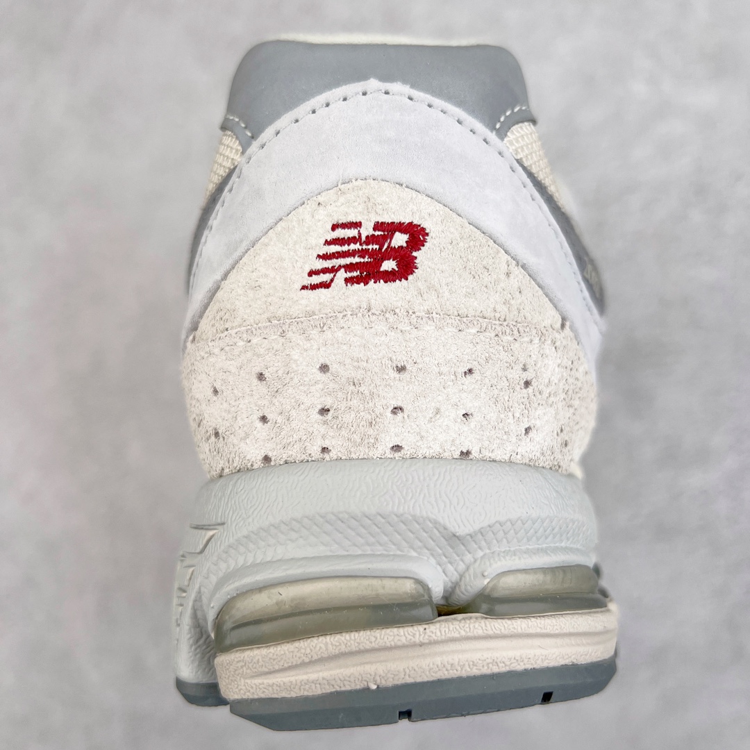 图片[8]-💰240 ＃M纯原 新百伦NB New Balance M2002RLN 浅米灰色 CNY限定 全套原楦原纸板原厂数据开发 原厂网纱 原装进口翻毛皮料正确绒感卡色 正确中底拉帮中底网布细节 一比一手工擦旧效果 冲裁组合 匠心打造 耗时两个月开发完成 工艺极其复杂难度可想而知 新开独立私模大底 全网唯一正确做旧组合大底 高端零售专供产物 尺码：36 37 37.5 38 38.5 39.5 40 40.5 41.5 42 42.5 43 44 44.5 45 45.5 46.5 47 编码：by3936010-运动鞋