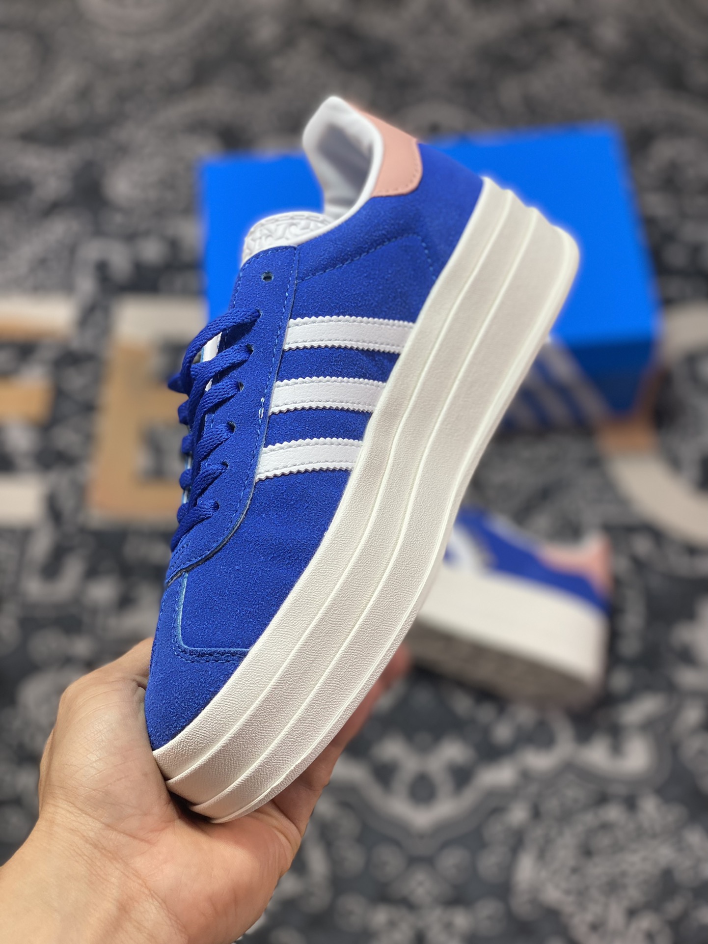 Adidas Originals Gazelle Bold powder blue and white thick-soled non-slip casual sneakers HQ6894