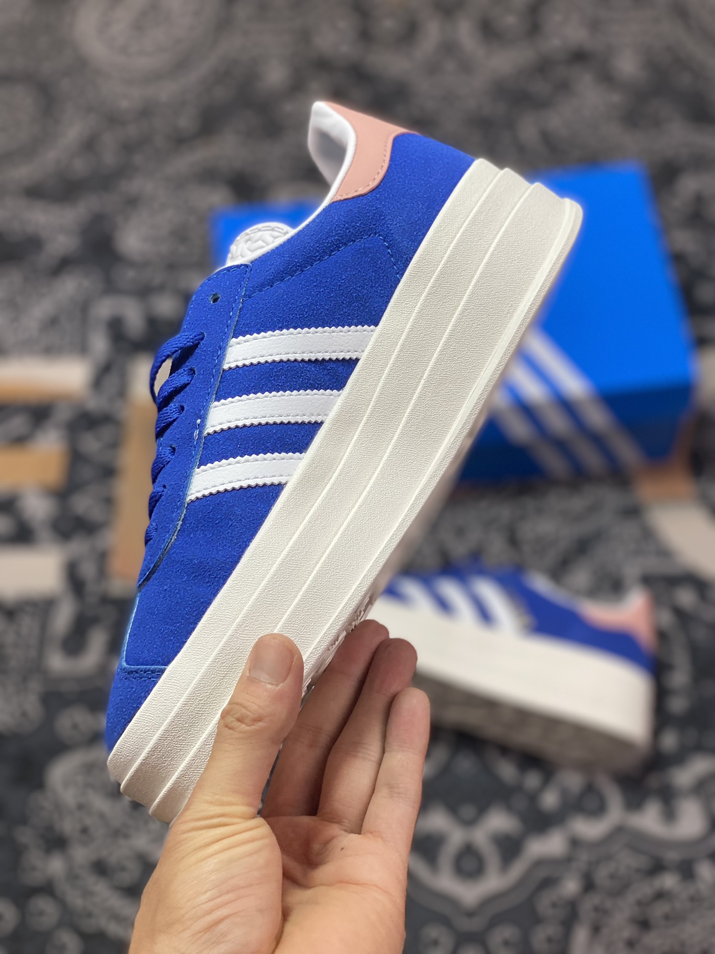 Adidas Originals Gazelle Bold powder blue and white thick-soled non-slip casual sneakers HQ6894