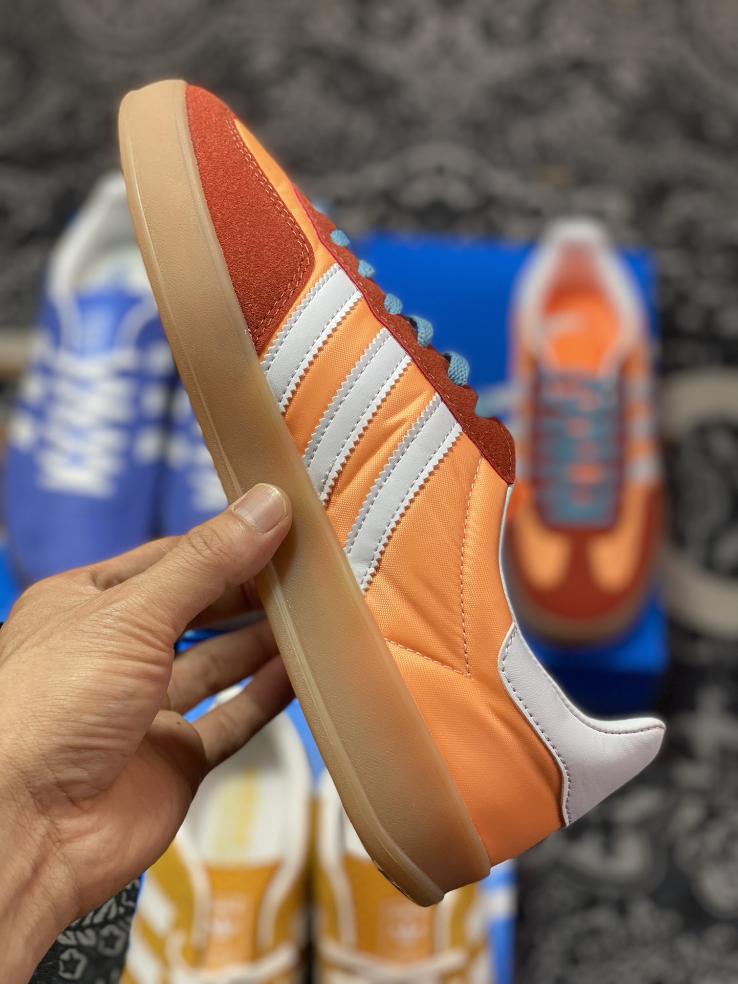 Adidas Originals Gazelle Indoor White Orange Clover Retro Casual Sports Shoes HQ9016