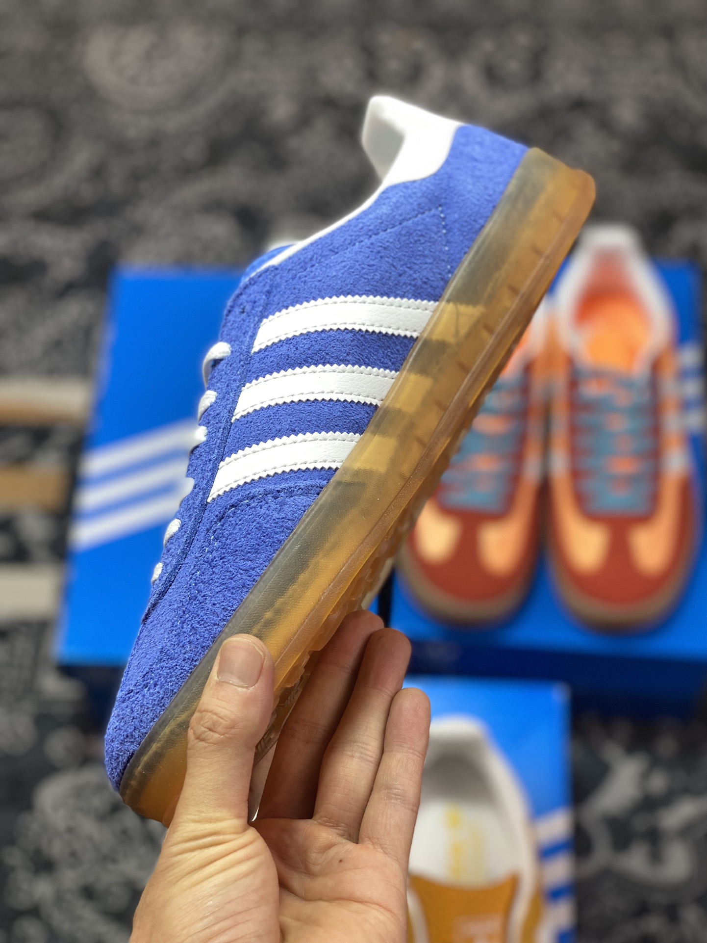 Adidas Originals Gazelle Indoor blue and white clover retro casual sports sneakers HQ8717