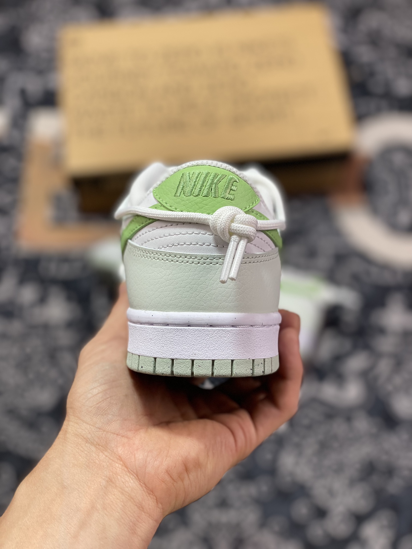 NIKE SB Dunk Low white and green straps DN1431-102