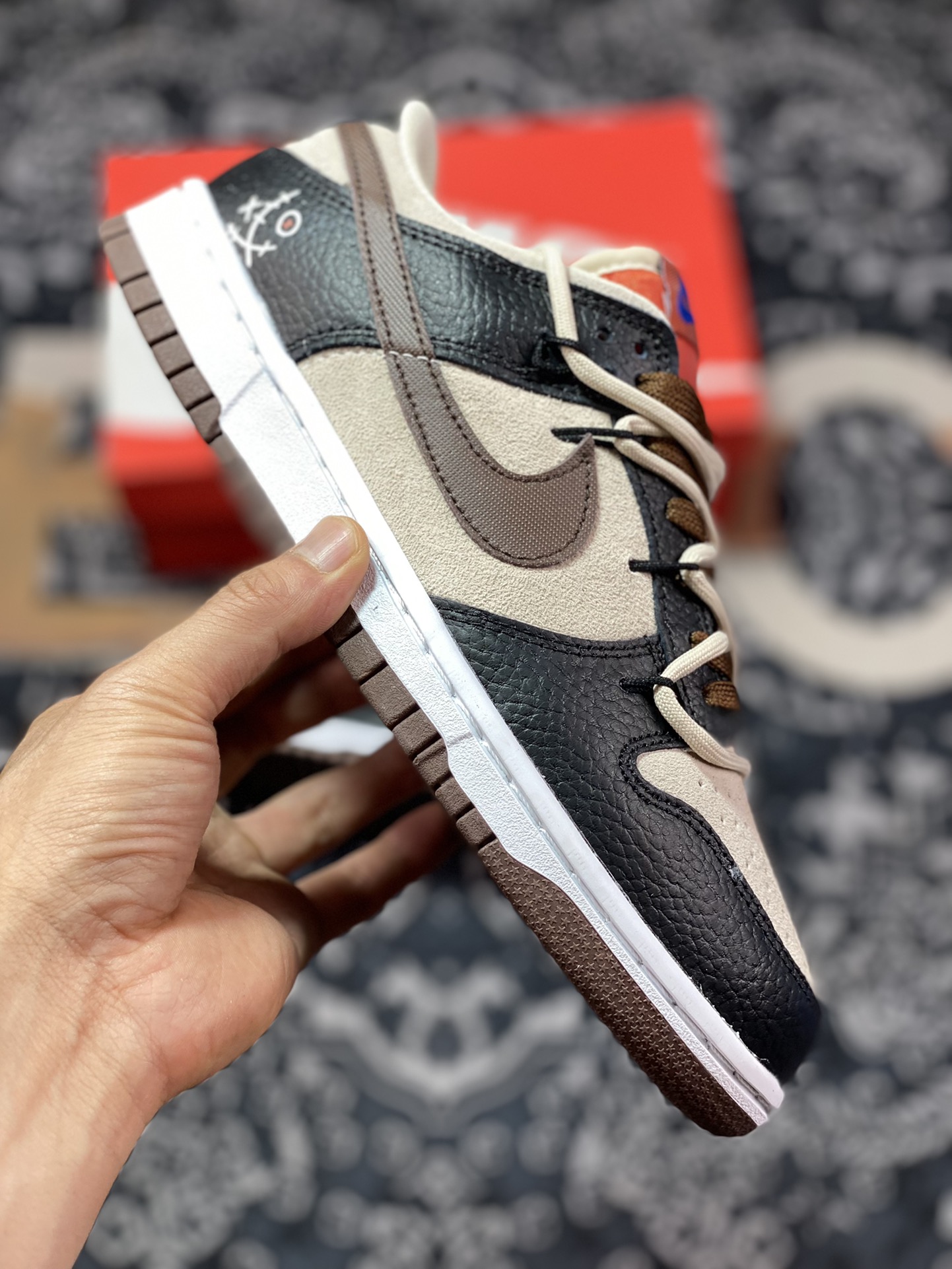 NIKE SB Dunk Low khaki brown strap DR9704-200