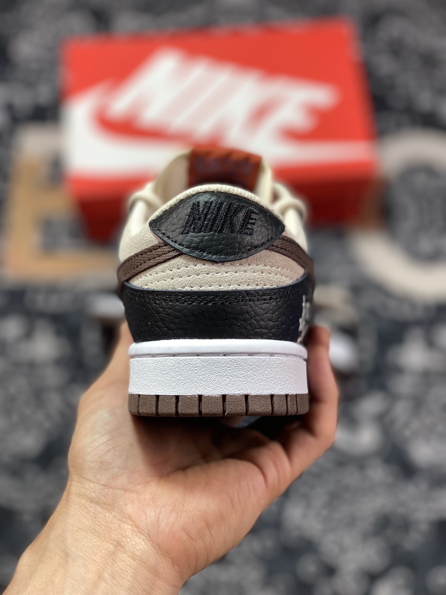 NIKE SB Dunk Low khaki brown strap DR9704-200