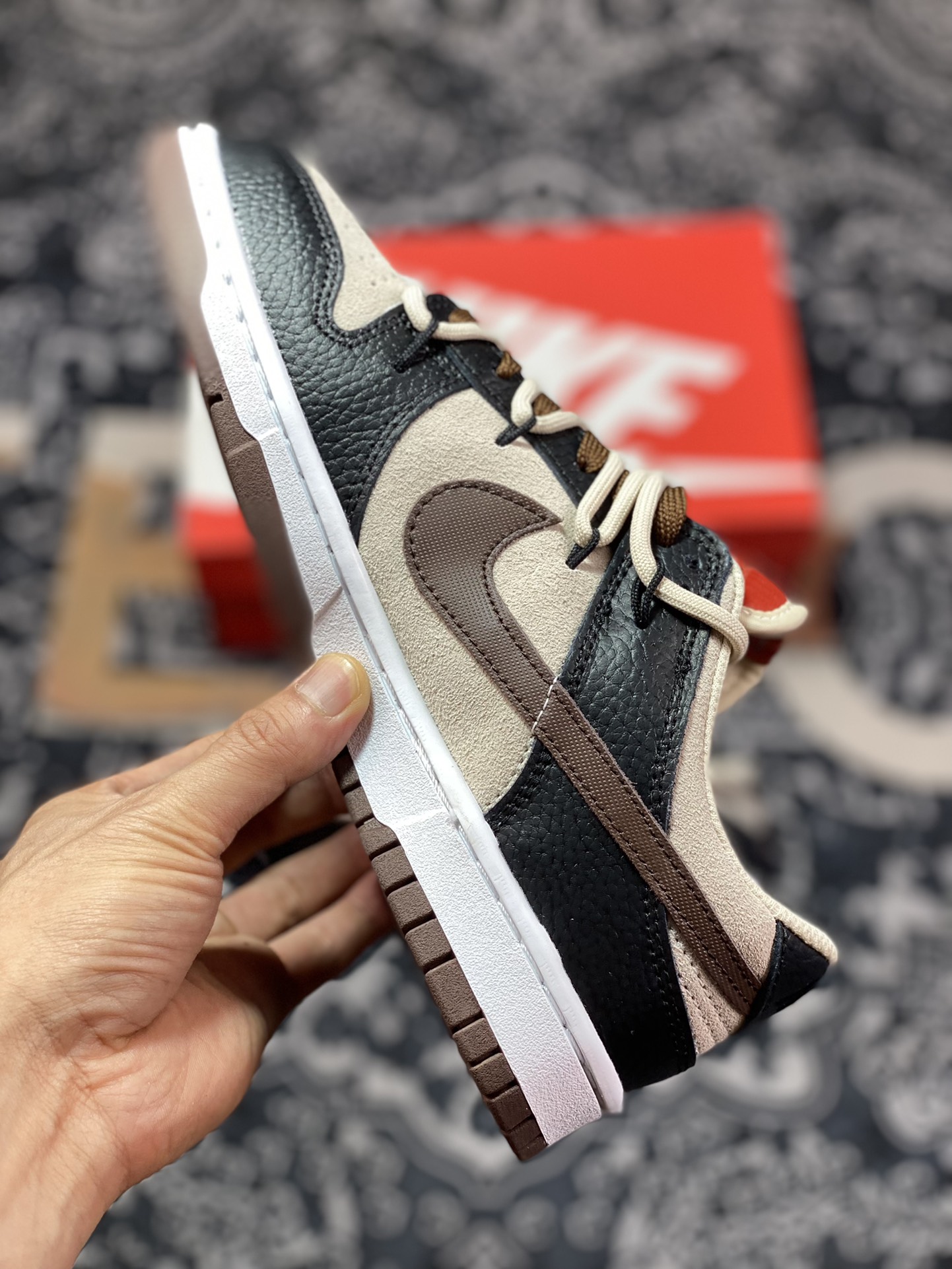 NIKE SB Dunk Low khaki brown strap DR9704-200