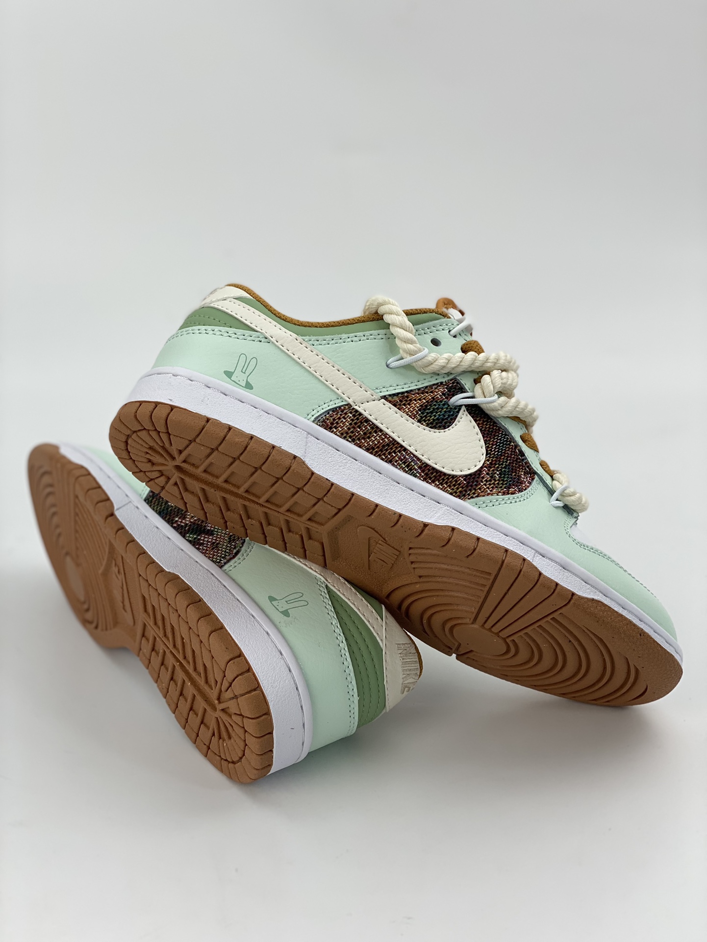 Nike SB Dunk Low deconstructed drawstring low top DN1431-001