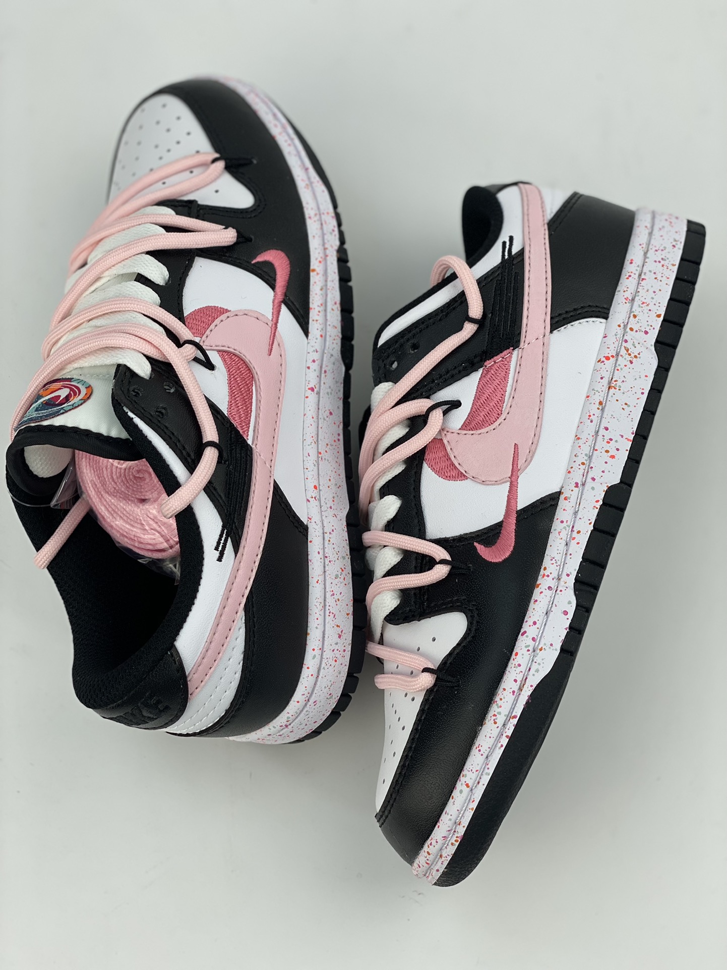 Nike SB Dunk Low Valentine's Day Black Pink Reversed Three Hook Deconstructed Drawstring Shoes FD4623-131