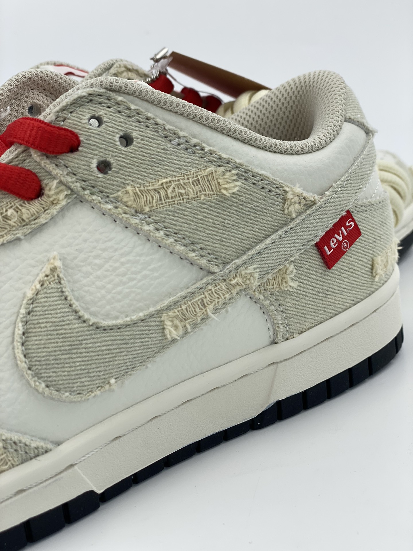 Nike SB Dunk Low Levi's Denim Joint LE0021-003