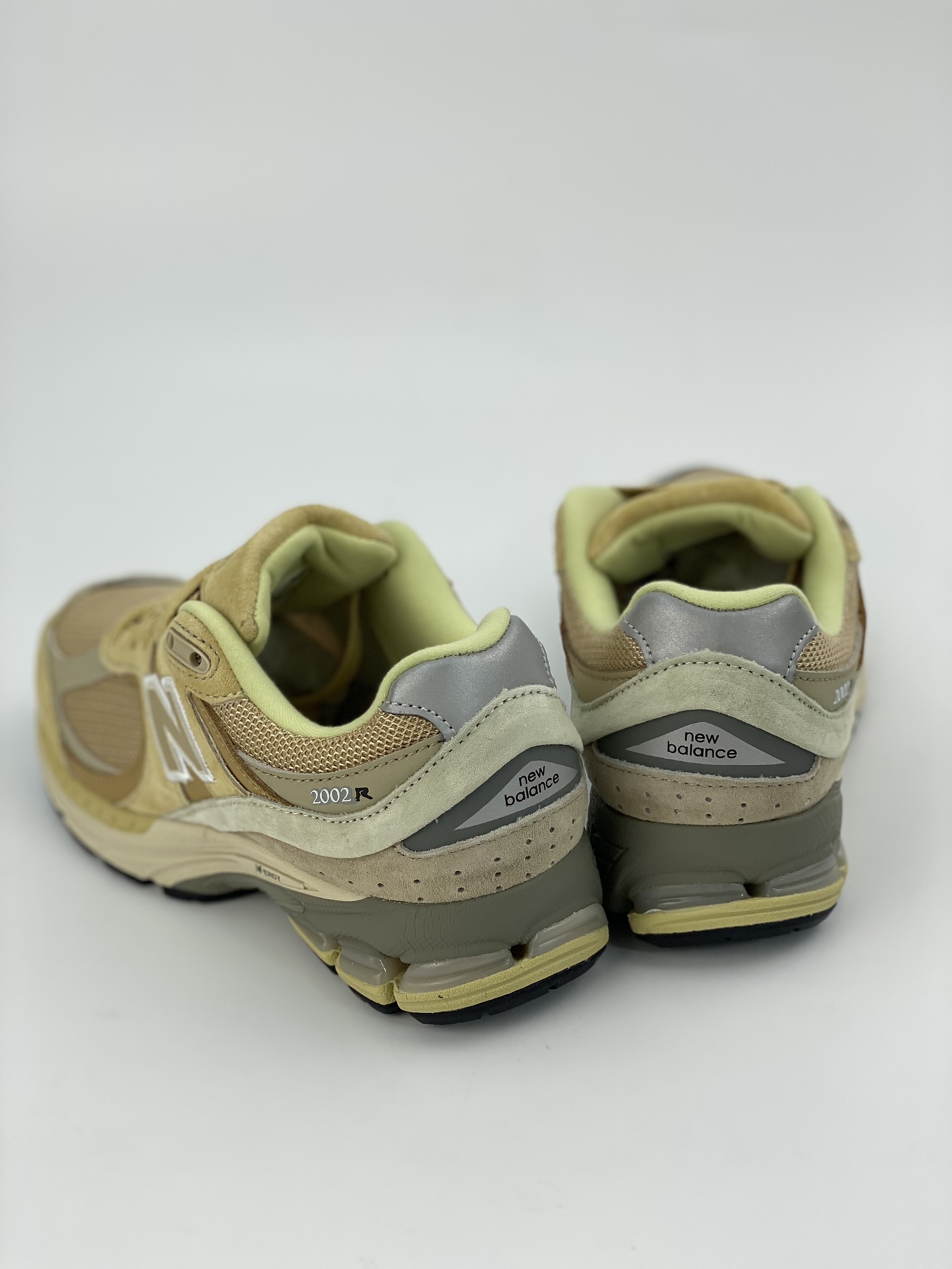 NewBalance2002R Retro item correct version M2002RE1