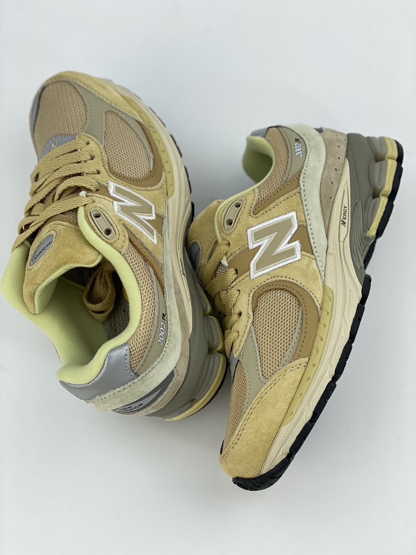 NewBalance2002R Retro item correct version M2002RE1