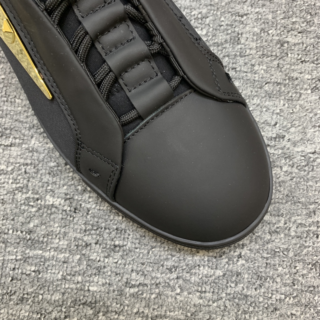 Fendi Style Leather Men's Shoes style reference detail image 8 from source 781796