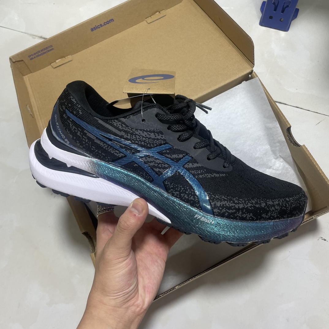 Asics Gel-Kayano 29 negro fluorescente, 29ª generación de Asics, zapatillas deportivas casuales de running co…