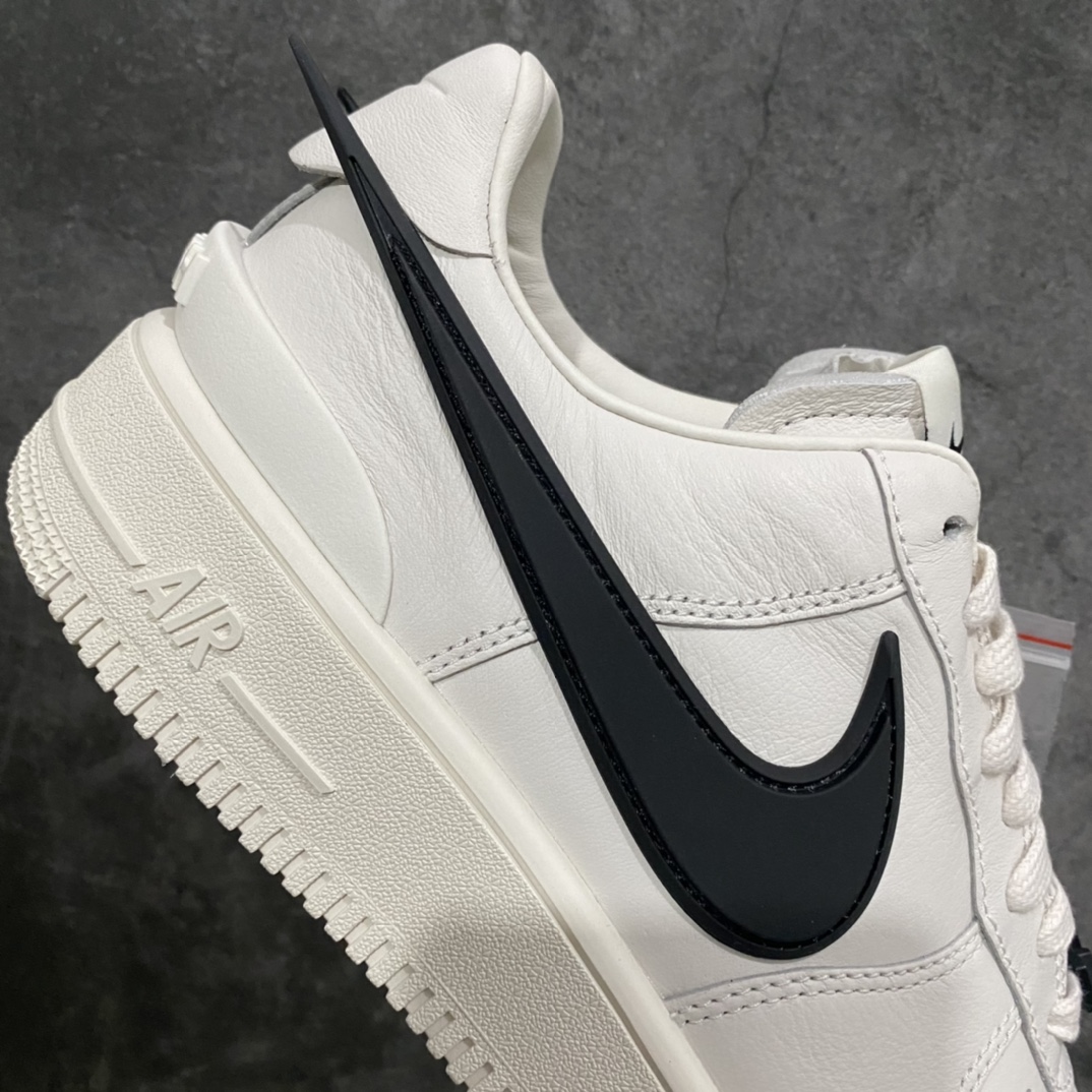 [T1 foreign trade version] Ambush x AF1 Air Force 1 Low Air Force 1 low-top sports sneakers co-branded large hook white and black DV3464-002