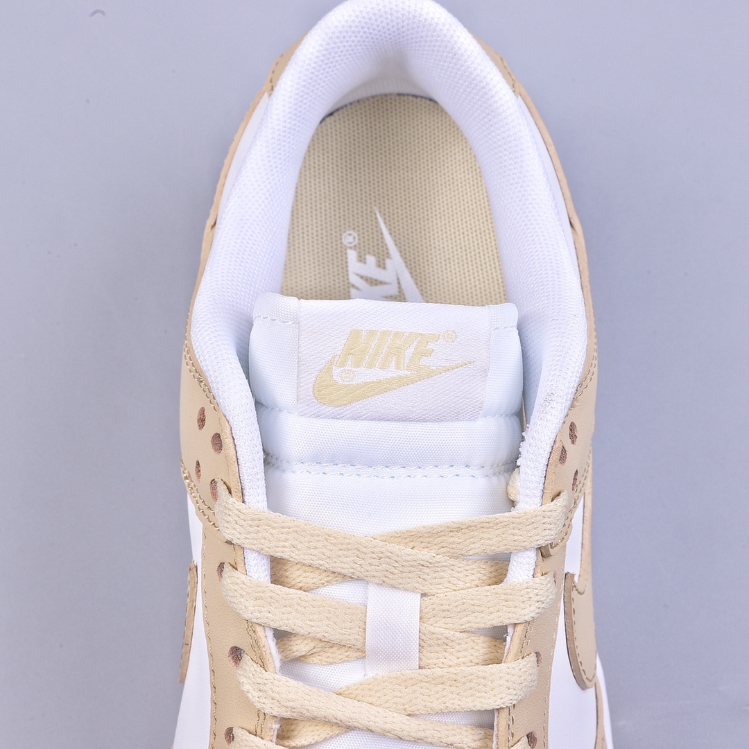 A Nike Dunk Low Team Gold Beige DV0833-100