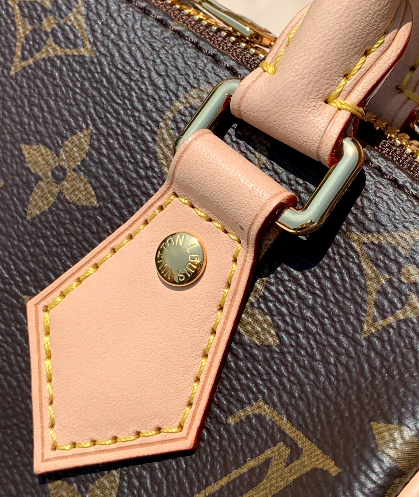 🌼m46234白肩带尺寸20 x 13 x 12CM百分百原厂货！S🌼Peedy Bandoulière