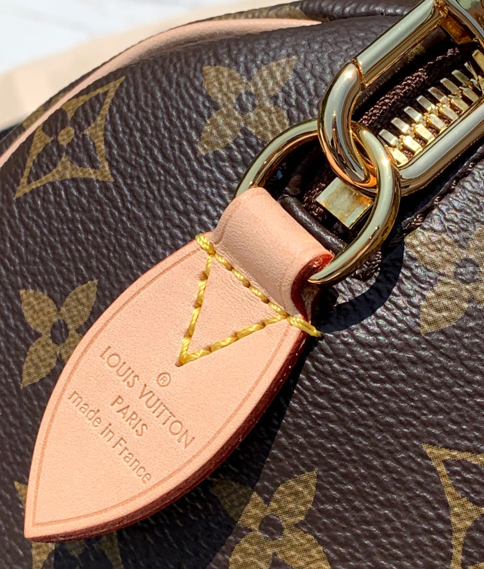 🌼m46234白肩带尺寸20 x 13 x 12CM百分百原厂货！S🌼Peedy Bandoulière