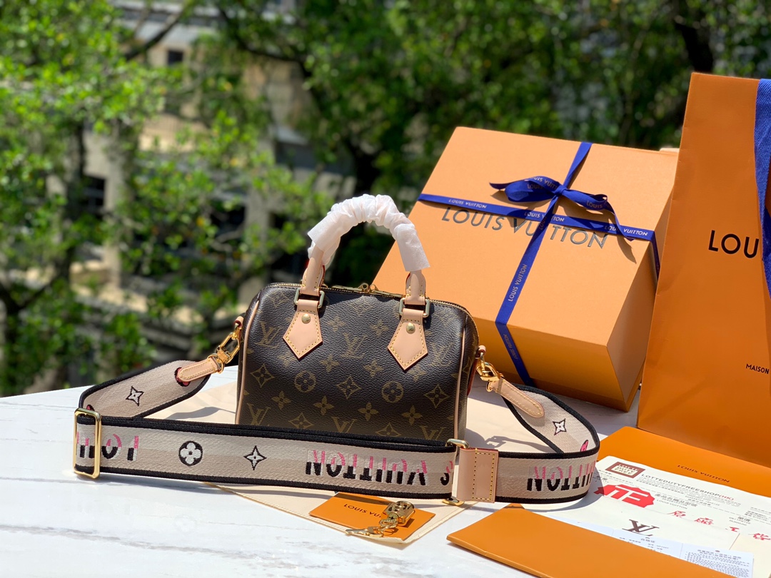 🌼m46234白肩带尺寸20 x 13 x 12CM百分百原厂货！S🌼Peedy Bandoulière