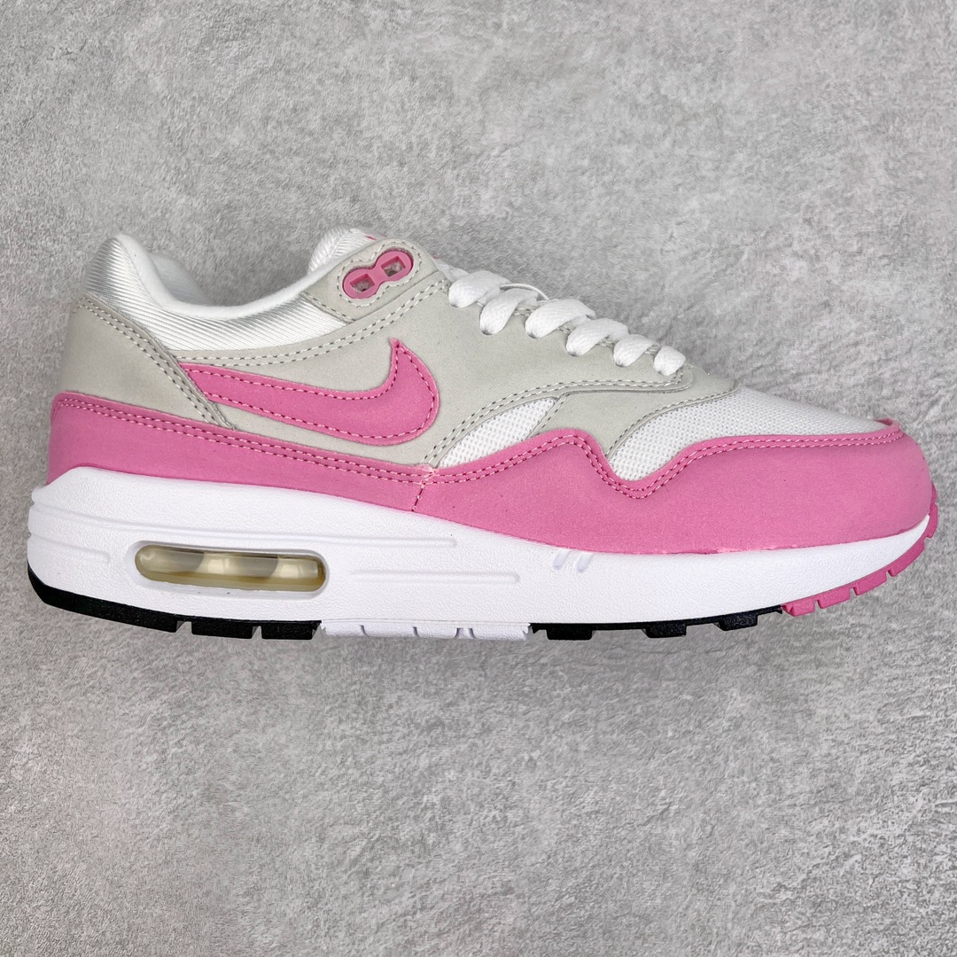 ＃超级福利 NK Air Max 1 初代复古气垫慢跑鞋 DZ2628-001 由Tinker Hatfeld和Mark Parker在1987年设计 灵感来自于巴黎蓬皮杜中心 在参观了蓬皮杜中心之后提出了Air Max的标志性开窗可视气垫的理念 并将其实际开发成功 是NK史上第一双可视气垫跑鞋 凭借着Air Max气垫带来的舒适脚感和鞋面面料上的不断精进才使得Air Max 1在现如今都是复古慢跑鞋的首选 深厚的历史渊源 独特的流线形设计 极为复古的外观使得它深受鞋迷的喜爱 尺码：36 36.5 37.5 38 38.5 39 40 40.5 41 42 42.5 43 44 44.5 45 46 47.5-选品中心