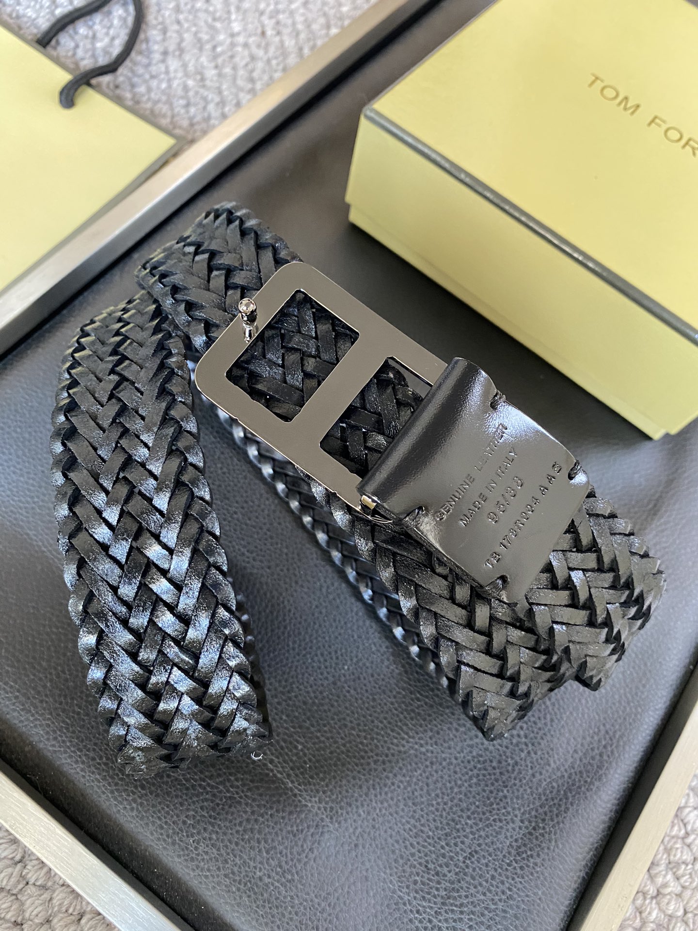 TOMFORD汤姆福特新品高端树膏皮
