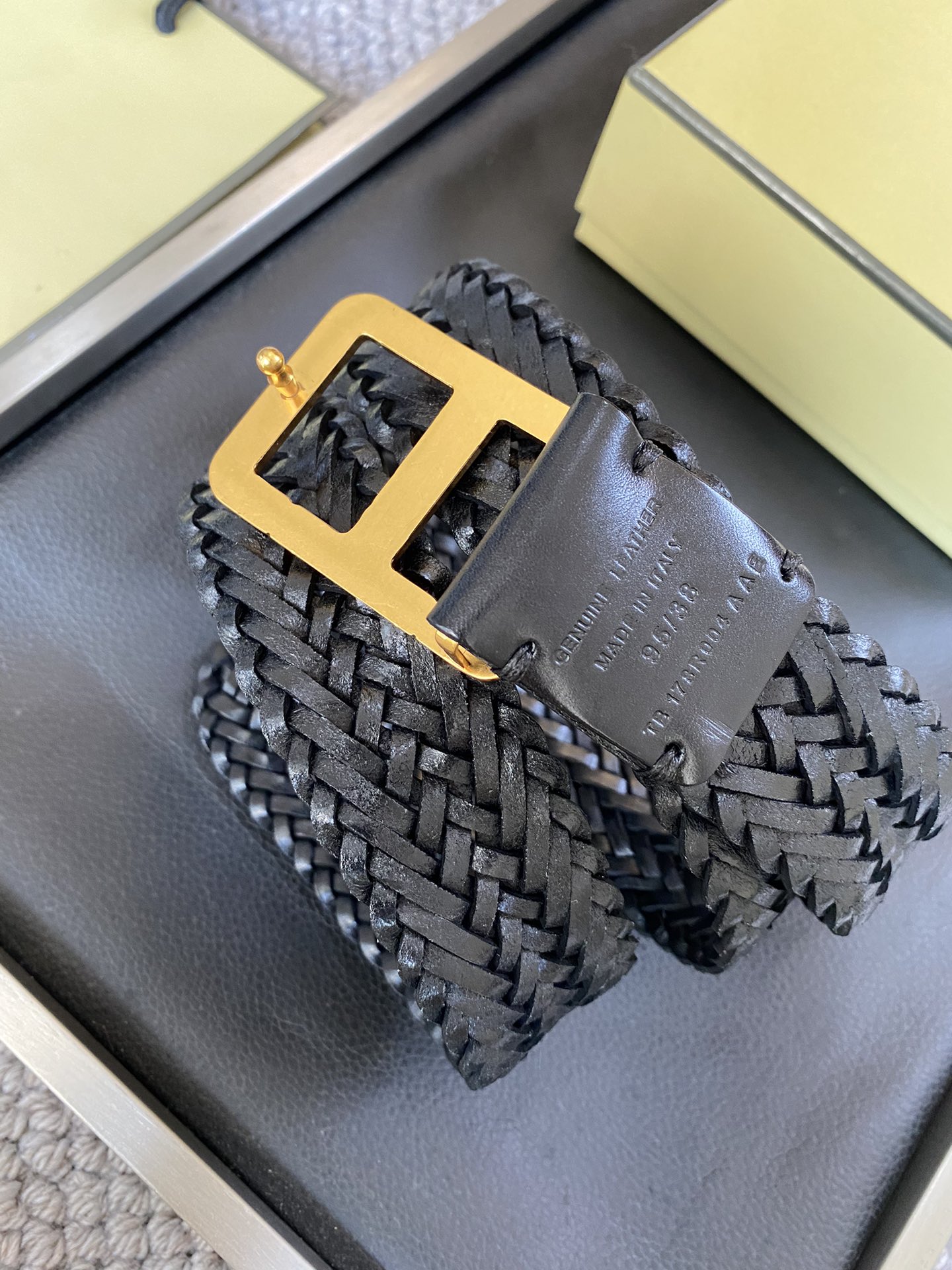 TOMFORD汤姆福特新品高端树膏皮