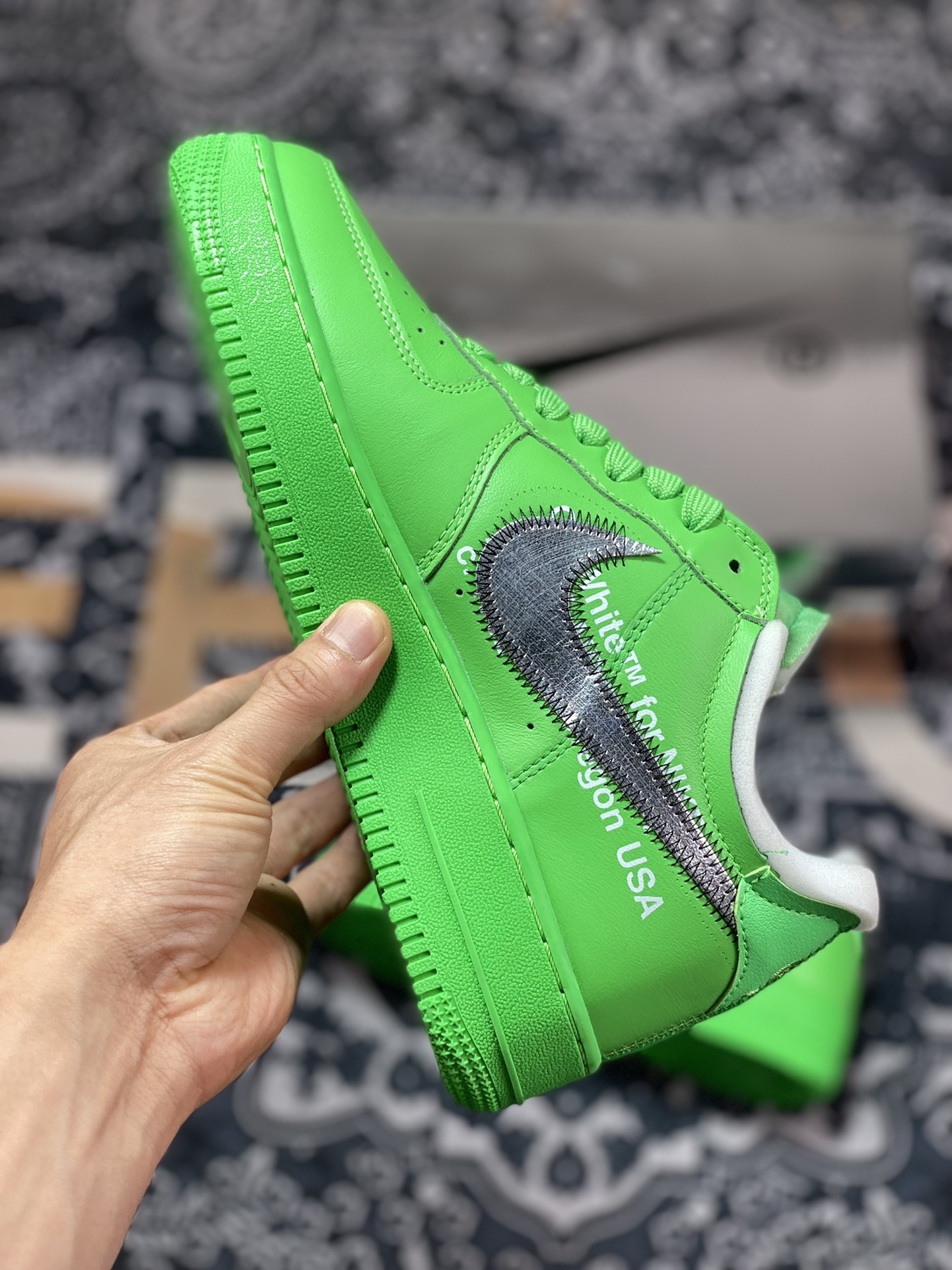 Off-White x Nike Air Force 1'07 Low ”Light Green Spark” Air Force One sneakers ”OW light green silver hook” DX1419-300