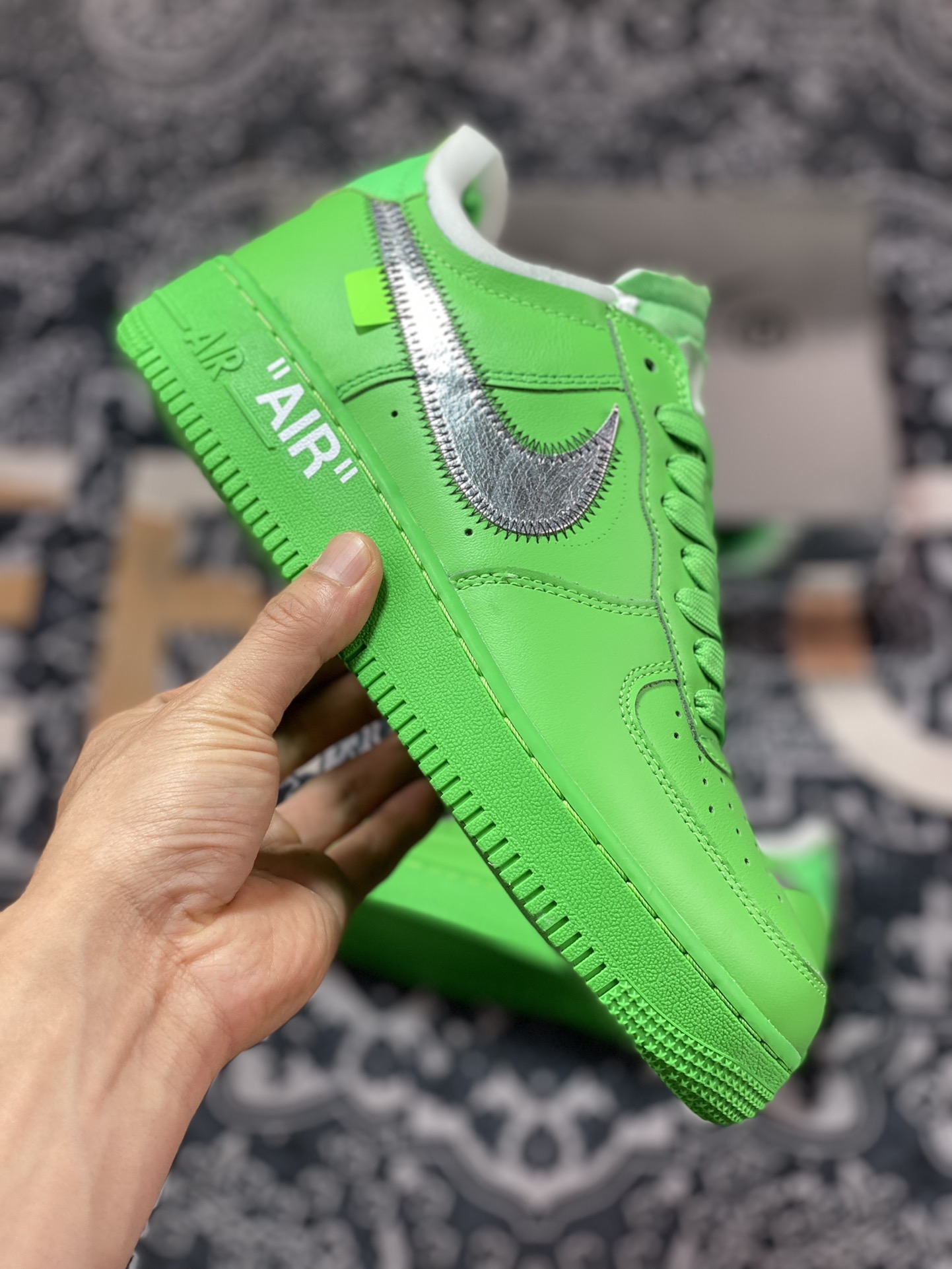 Off-White x Nike Air Force 1'07 Low ”Light Green Spark” Air Force One sneakers ”OW light green silver hook” DX1419-300