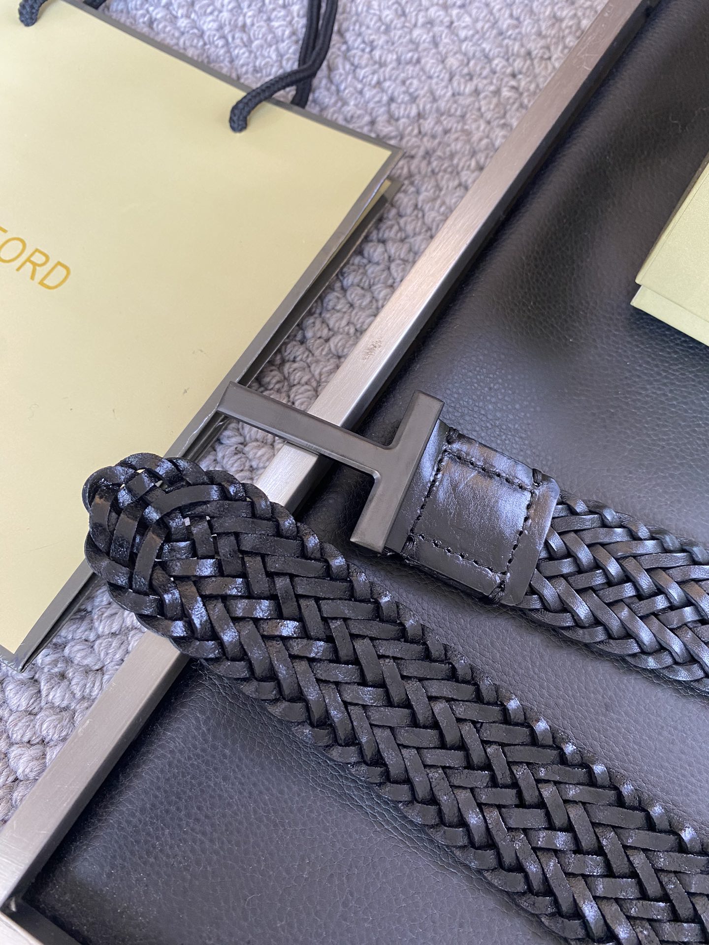 TOMFORD汤姆福特新品高端树膏皮