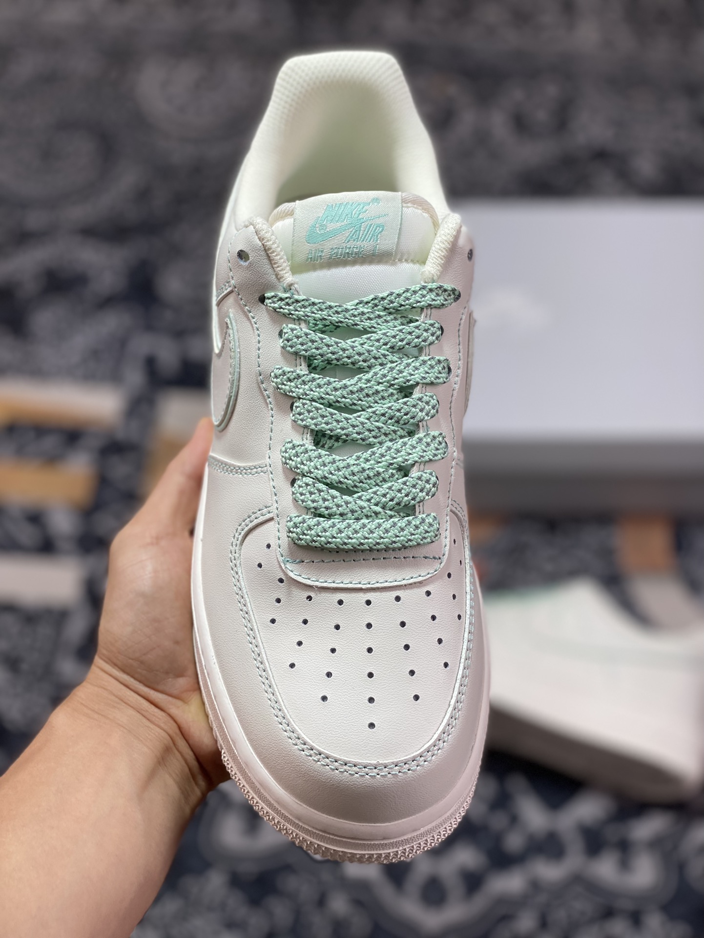 Nike Air Force 1'07 Low ”Milk White/Mint” Air Force 1 sneakers ”leather off-white mint green stitching” 315122-707