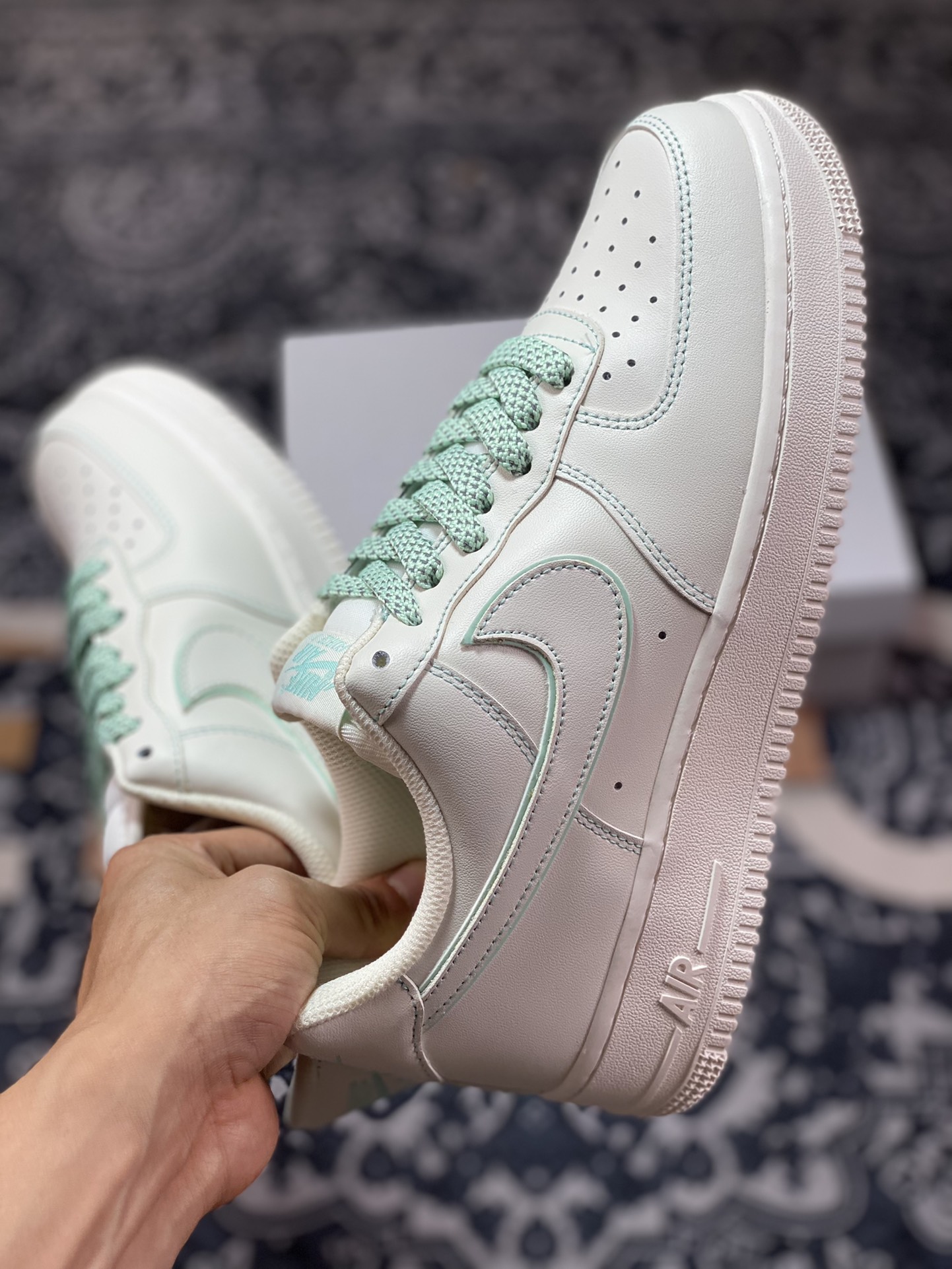 Nike Air Force 1'07 Low ”Milk White/Mint” Air Force 1 sneakers ”leather off-white mint green stitching” 315122-707