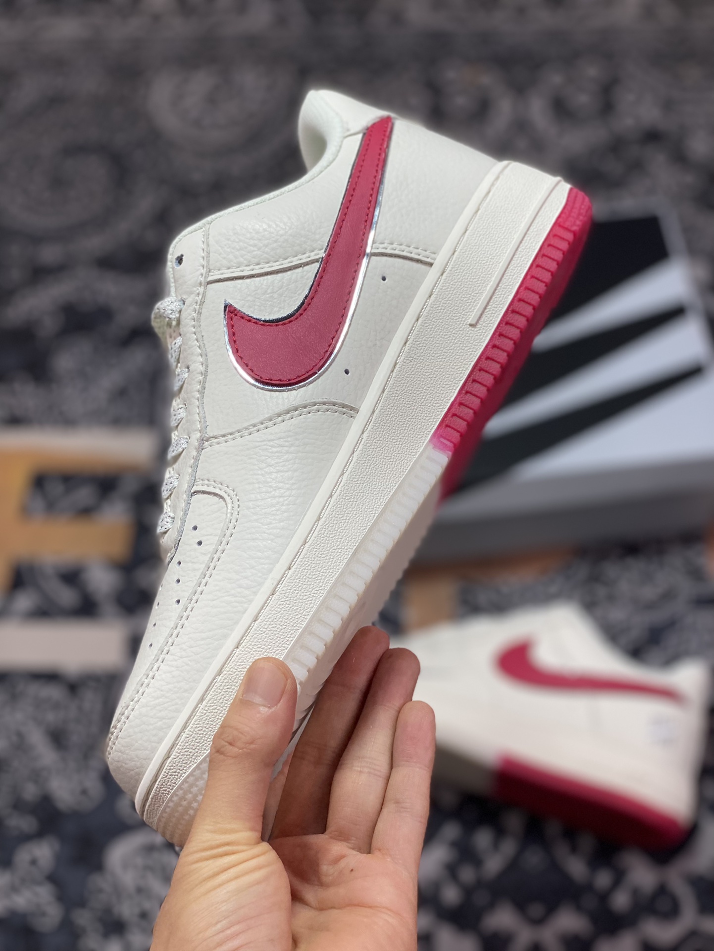 240 UNDEFEATED x Nike Air Force 1′07 Low”Beige/Red/Sliver 3M”空军一号经板鞋“米白红银车线五杠印花”BS9055-732