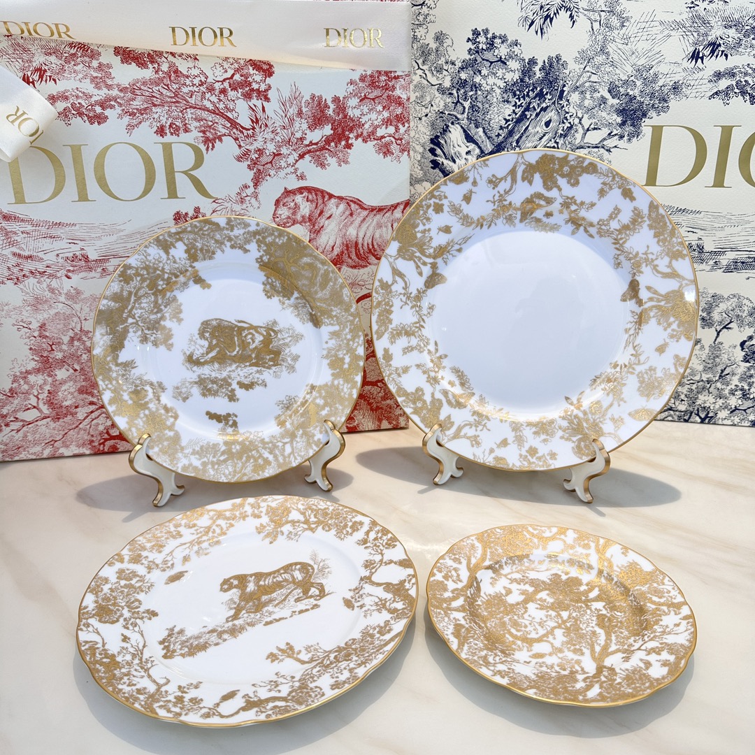 Dior Haute Couture Maison Lifestyle Luxury Home Decor Blanket Bedding