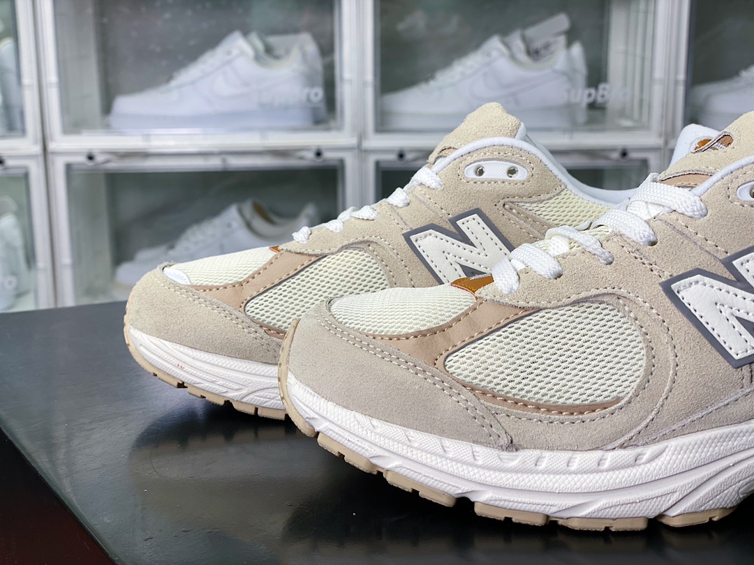 New Balance 2002R Series Retro Dad Style Casual Sports Jogging Shoes ”Light Brown Cork” M2002RSC