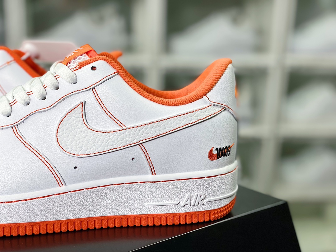 Air Force Low 1'07 ”Rucker Park” Air Force One classic low-cut sneakers ”leather white and orange street ball” CT2585-100