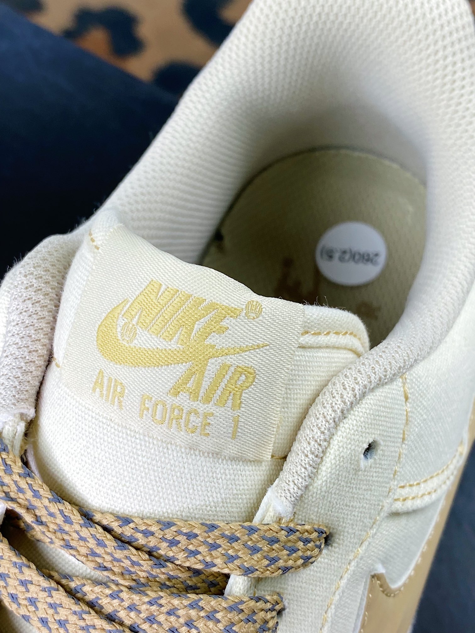 Air Force 1'07 Low QS ”Sail/Brown/Reflection 3M” Air Force One sneakers ”Canvas beige white brown reflective stars” TQ1456-211