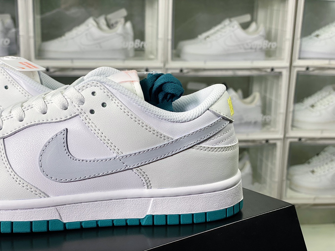 SB Dunk Low GS ”White Teal Green” dunk series low-top sneakers ”leather light gray blue” FD9911-101