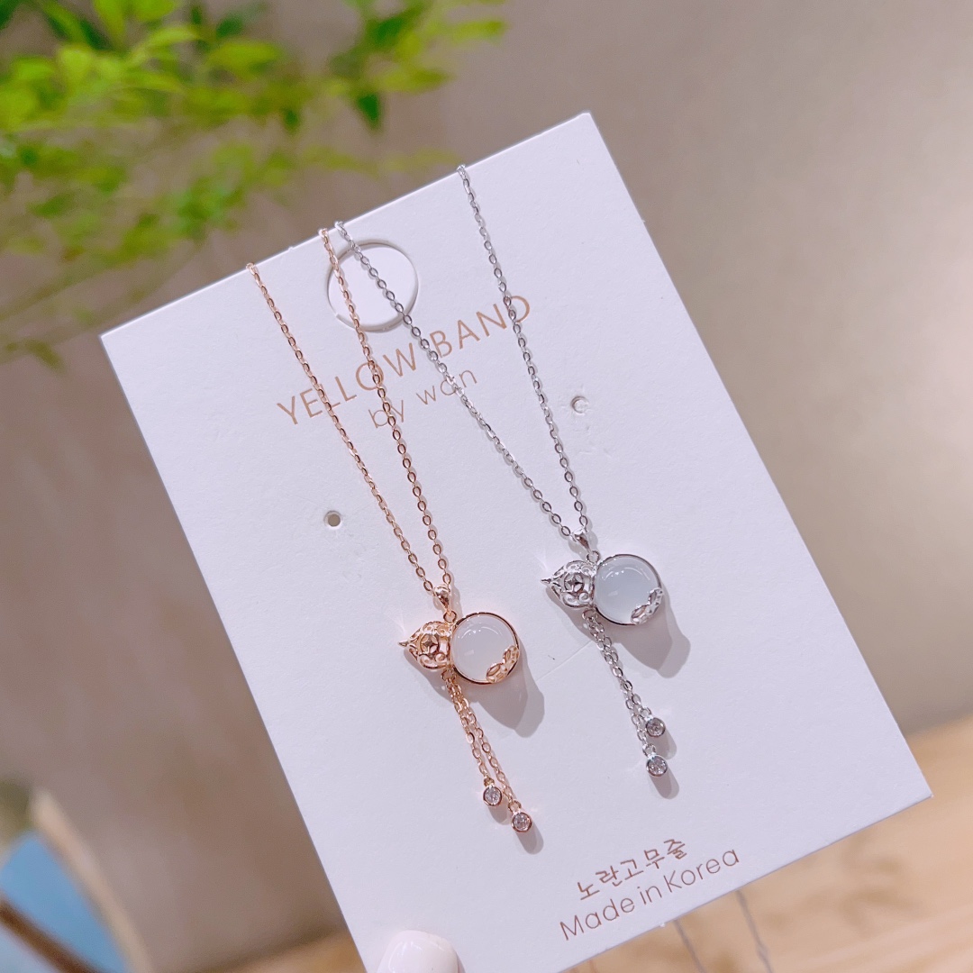 Low Allergy Silver Necklace Light Luxury Gift for Her Silver