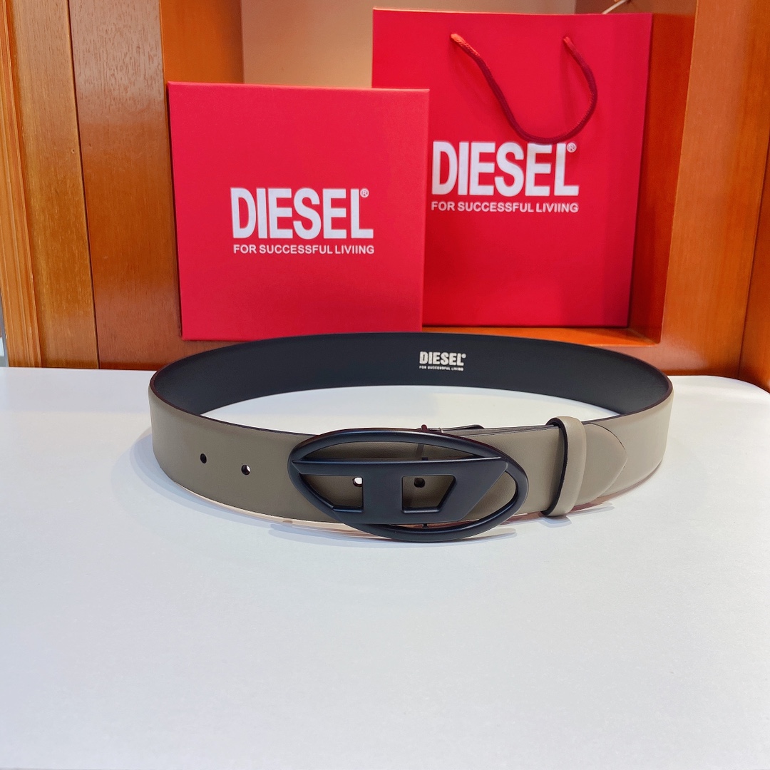 New DIESEL 23 Spring/Summer OVAL-DLOGO Belt: Retro Style, 4.0 cm Width