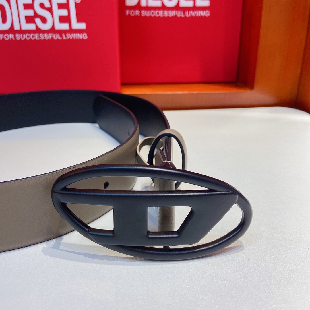 New DIESEL 23 Spring/Summer OVAL-DLOGO Belt: Retro Style, 4.0 cm Width - 图片 4
