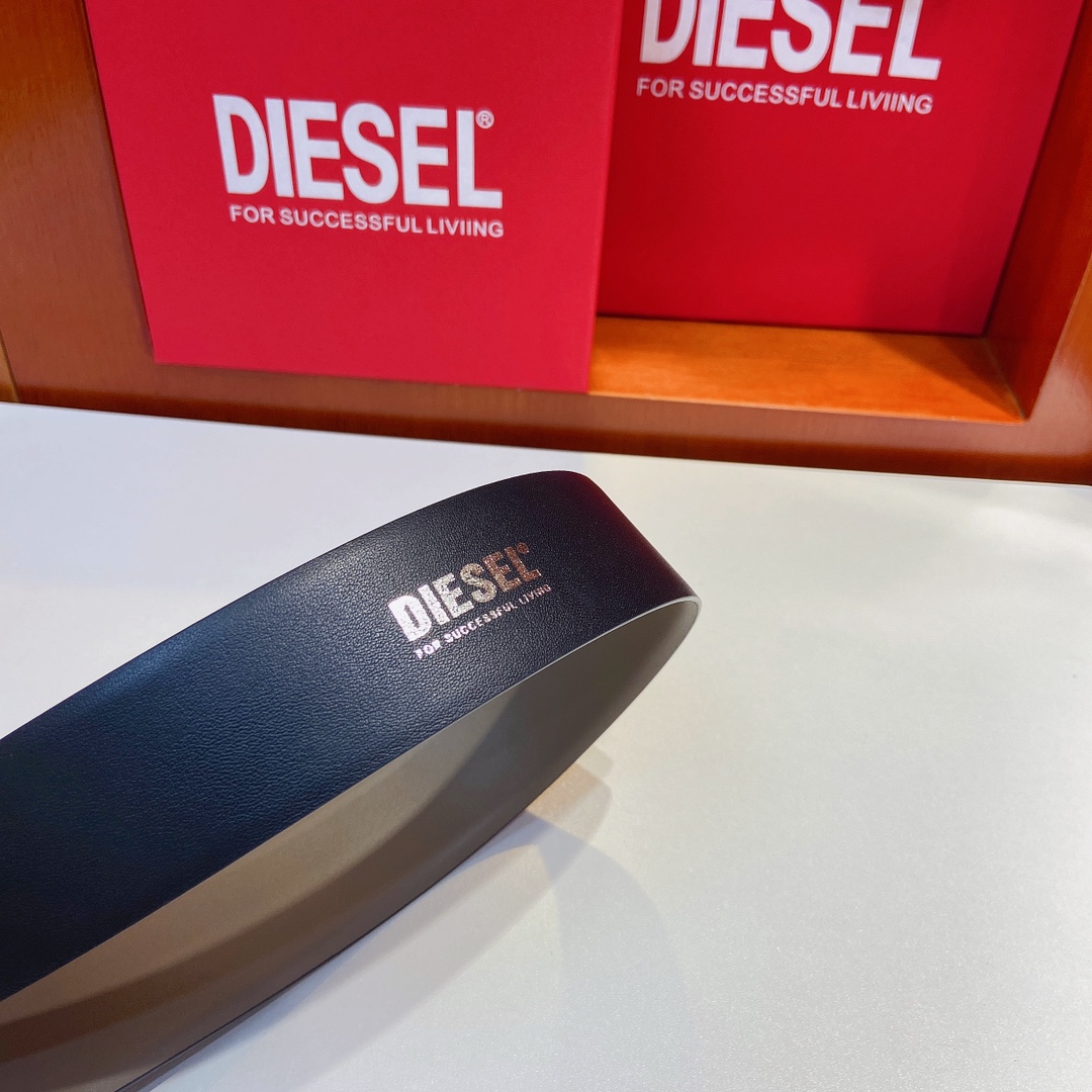 New DIESEL 23 Spring/Summer OVAL-DLOGO Belt: Retro Style, 4.0 cm Width - 图片 8