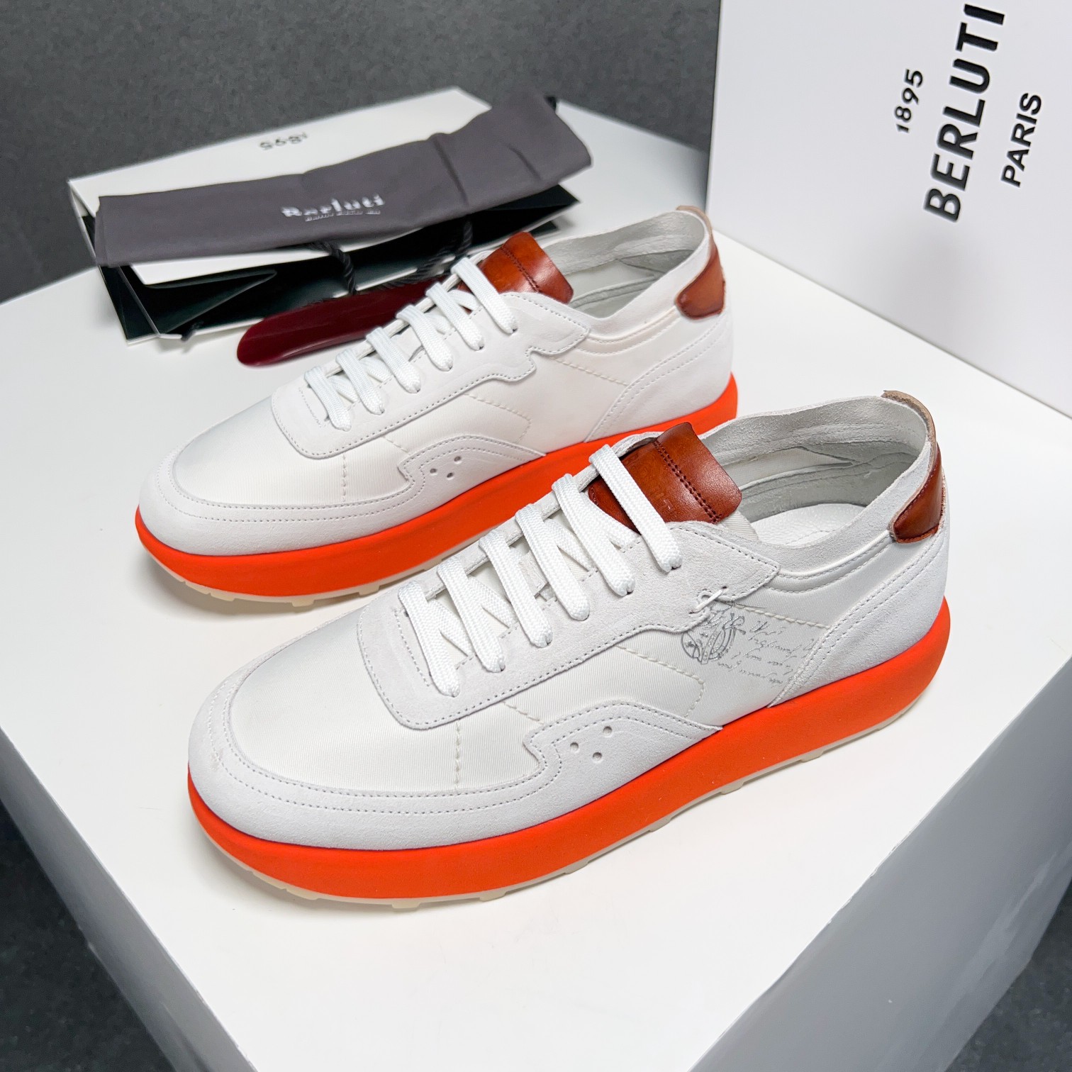 Berlut* Nuevos productos de primavera/verano de Bruti Deportivas ligeras Track de ante y nailon Prec