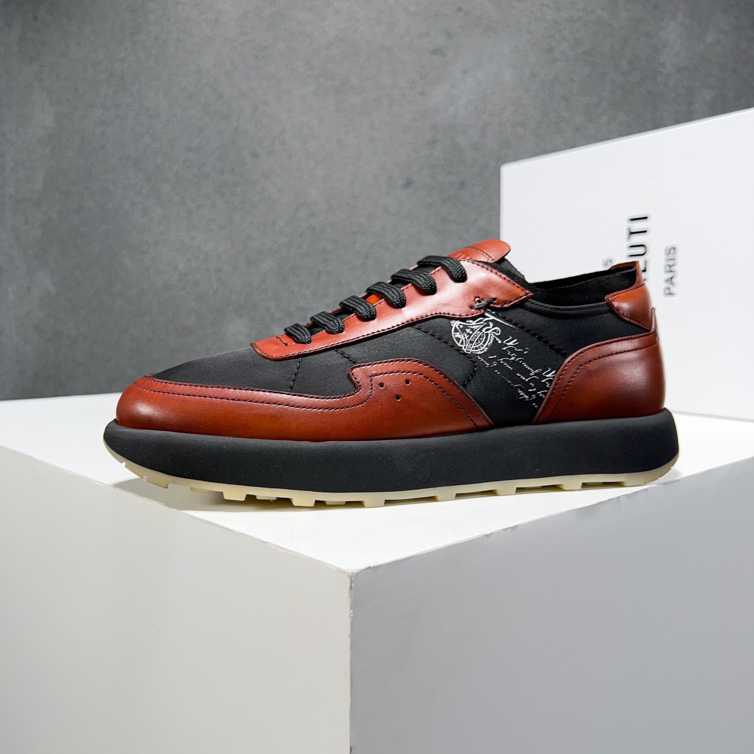 Berlut* Berluti primavera y verano nuevo ligero Track zapatillas de deporte de cuero y nylon precio 