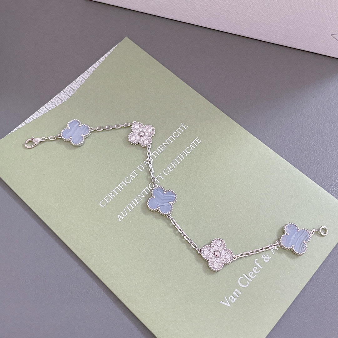 Five-Motif Clover Bracelet - Comprehensive 4