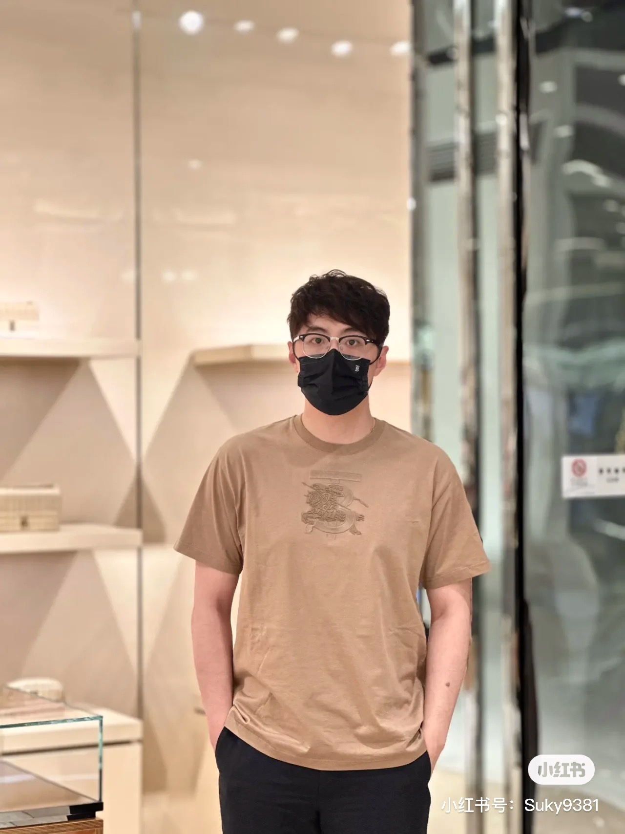 博柏利 Burberry 高定典藏名品高定成衣时装外套连衣裙衬衫T恤 #04AB8617 2