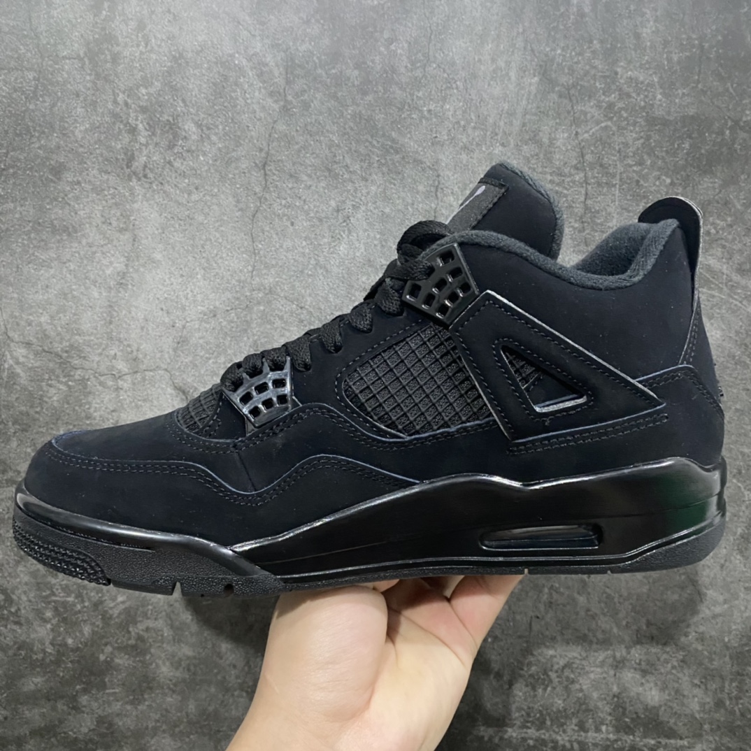 图片[2]-【LJR版】Air Jordan AJ4 Retro \”Black Cat\” 黑猫 CU1110-010n圈内公认最强四代 全套原纸板楦头开发 原厂皮料 完美版型 一比一鞋头弧度高度鞋身弧度 数据细节工艺流程均保持原鞋一致 原厂TPU网格鞋带扣 正确内里网布 菱角分明不变形无多余毛边 柔软性质感一致于原鞋 市场唯一原厂鞋扣模具 背面可见隐藏注塑口 原厂织唛标 原厂飞人电绣工艺 尾指中部跳三针 独家绑鞋带手法 印刷中底布 四线拉帮 米色美纹纸贴合固定 进口港宝加持 后跟自然饱满 全鞋荧光划线卡点 追求极致完美 每一双都是工艺品 多重QC质检 超越公司货的品控标准 实实在在的免检产品 尺码：40.5 41 42 42.5 43 44 44.5 45 46 47.5-莆田鞋批发中心