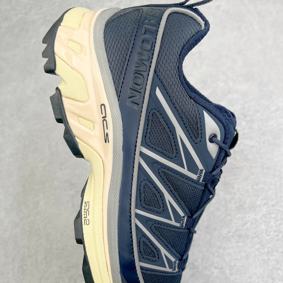 图片[6]-＃绿X/GX 纯原福利 Salomon XT-6 萨洛蒙复古潮流户外机能登山跑鞋 纯原外贸平台特供订单 耗时半年巨作 全套原纸板楦头开发 原厂特供网布配套加持 确保原汁原味 完美呈现版型 原档数据独家私模五层组合大底 男女鞋同步官方开发至46.5 原装Ortholite轻量化鞋垫 中底布带钢印编号 原厂TPU锁扣 进口港宝加持 后跟自然饱满 还原公司包裹性 鞋面以“锯齿”状的包裹系统呈现 在基色底之下加入了各种色点缀 将公司的最新技术和时尚前卫的造型融入耐用的长跑款式中 鞋面由 TPU 薄膜制成 并焊接在高耐磨网眼上 使其既时尚又坚固 由 ACS底盘支撑 可增强稳定性和支撑力 以及由橡胶凸耳 Contragrip外底覆盖的 EVA 缓冲中底 旨在应对崎岖的地形 鞋舌上的彩色Salomon 标签、Quicklace 系统以及鞋头、鞋舌和鞋跟上的附加品牌使细节更加完美 让穿着者可以轻松驾驭户外与通勤下的任何运动生活场景 无缝鞋身户外随意纵横 颜值与脚感兼备 出街通勤 绝对非常吸睛 你值得拥有 尺码：36 36.5 37.5 38 38.5 39 40 40.5 41 42 42.5 43 44 44.5 45 46 46.5 注意：偏小1码-选品中心