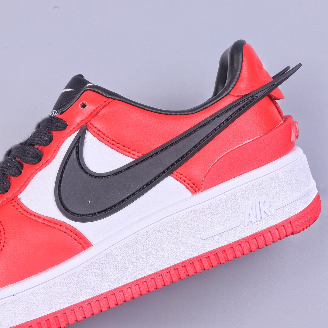 200 AMBUSH Nike Air Force1 Low 全身采用皮革打造  DV3464-004