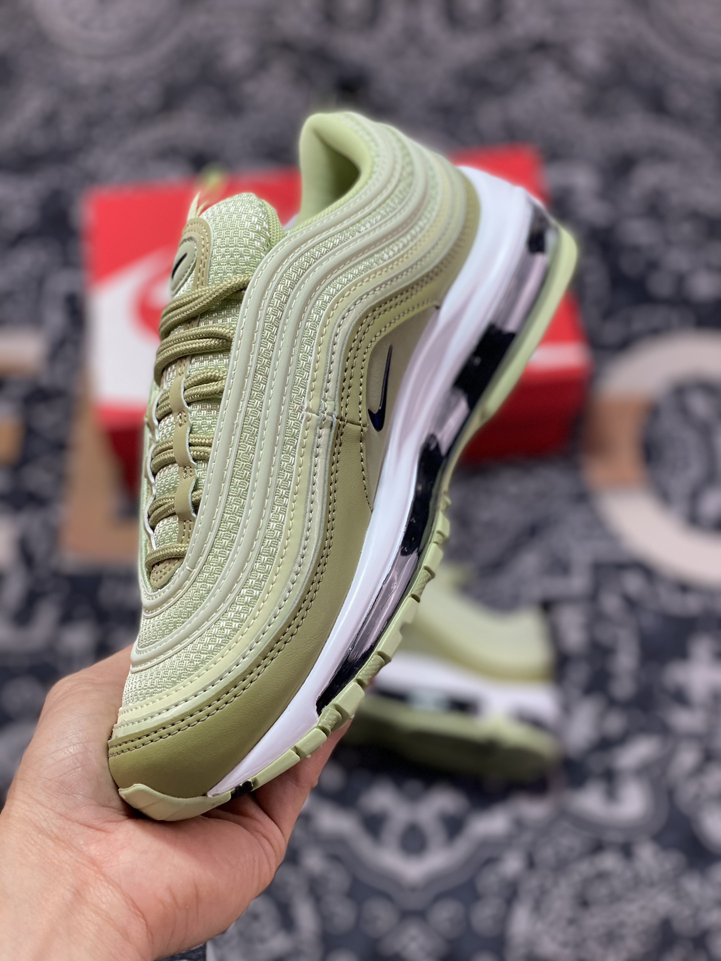 Nike Air Max 97 ”Olive Aura” retro air cushion all-match casual sports jogging shoes ”olive green black and white” CI7388-301